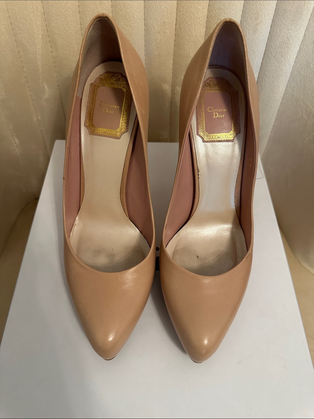 Dior Beige/Tan Pointed-Toe Leather Pumps Size 37.5( US7.5 )with original dustbag